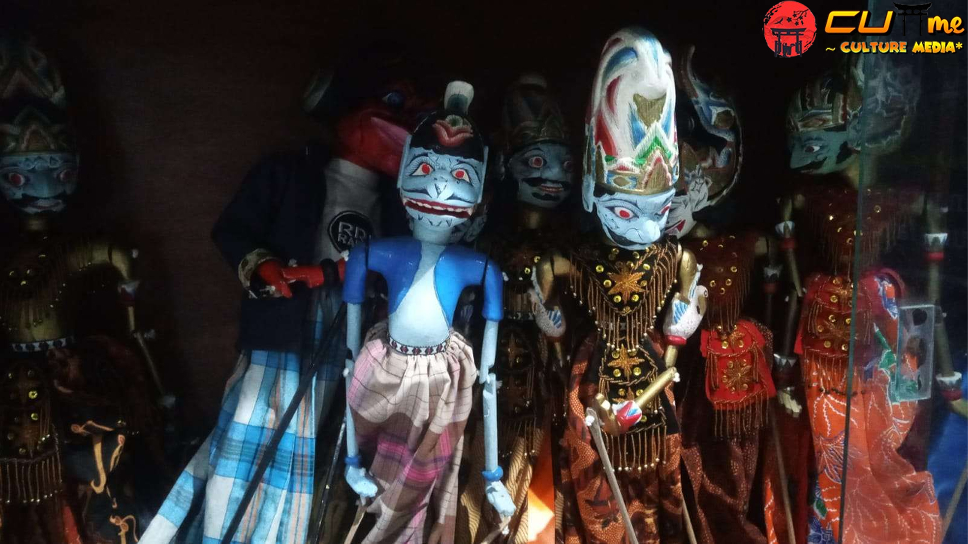 Mengenal Wayang Golek Boneka Kayu Penuh Karakter!