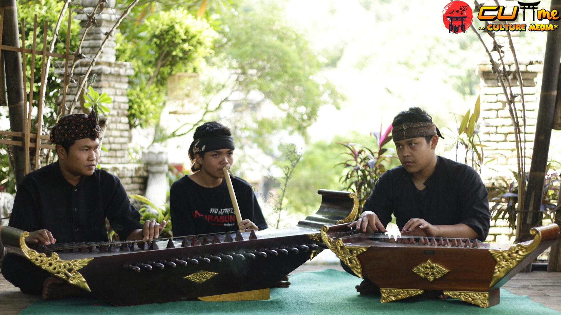 Keindahan Budaya Kacapi Suling yang Tak Lekang Waktu!