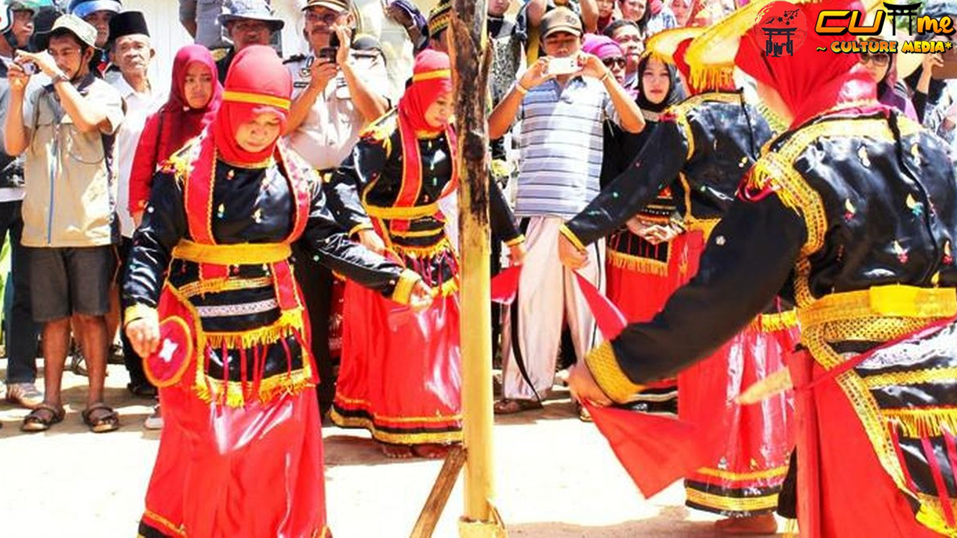 Tari Lumense Simbol Budaya Sulawesi Tengah Menakjubkan