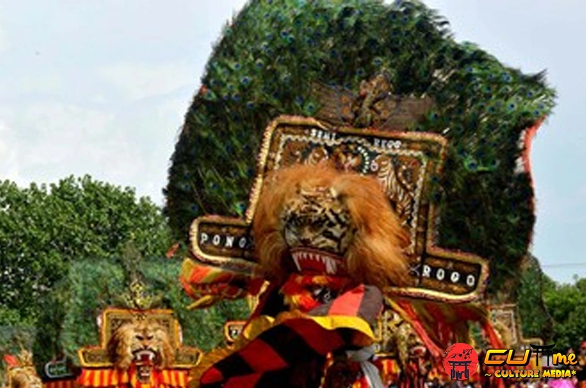 Reog Ponorogo 20 Pesona Jawa Timur yang Cantik