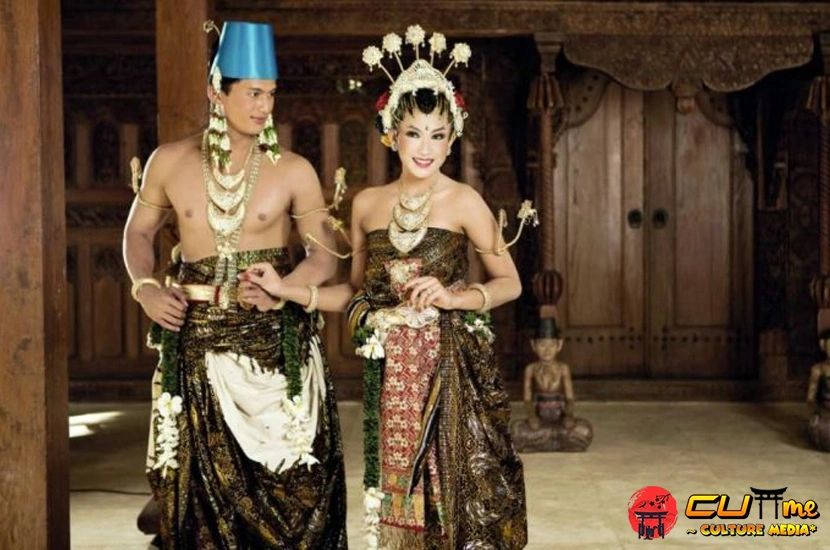 Kebaya Ksatrian: Resmi dan 1 Keindahan Pakaian Pria