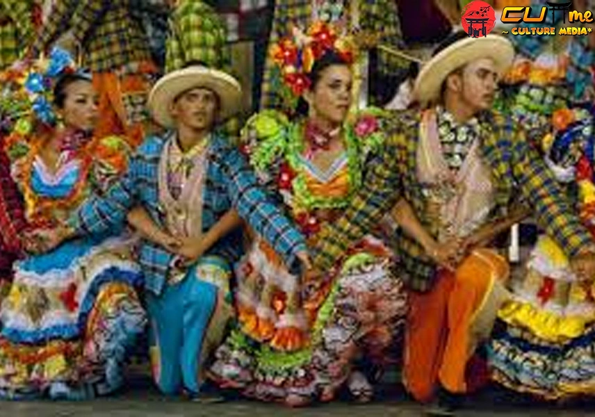 Festa Junina, Ekstra 7 Tradisi Perayaan Musim Gugur